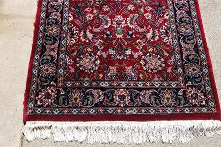 Seeing white knots in your Sacramento Oriental rugs | The Specialists
